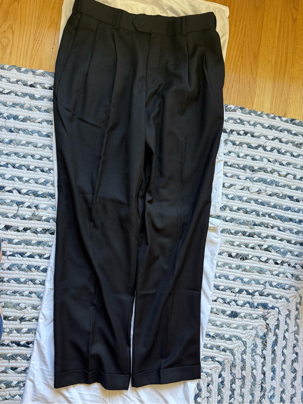 Stafford Black Men's Pleated Dress Pants
